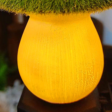 Lumière de paysage extérieure LED à fiche de sol en résine champignon solaire étanche créative contemporaine pour jardin 