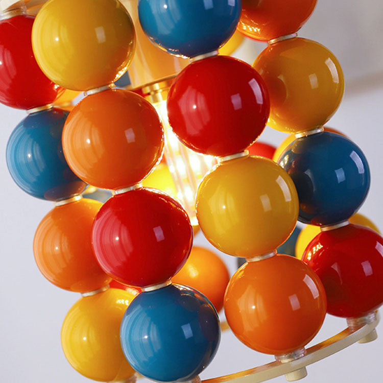 Zeitgenössische skandinavische bunte Magic Bean Eisen 1-Licht Pendelleuchte für Wohnzimmer 