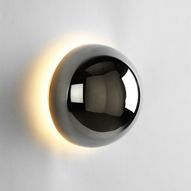 Aplique de pared LED de metal en semicírculo de meteorito de simplicidad moderna para dormitorio 