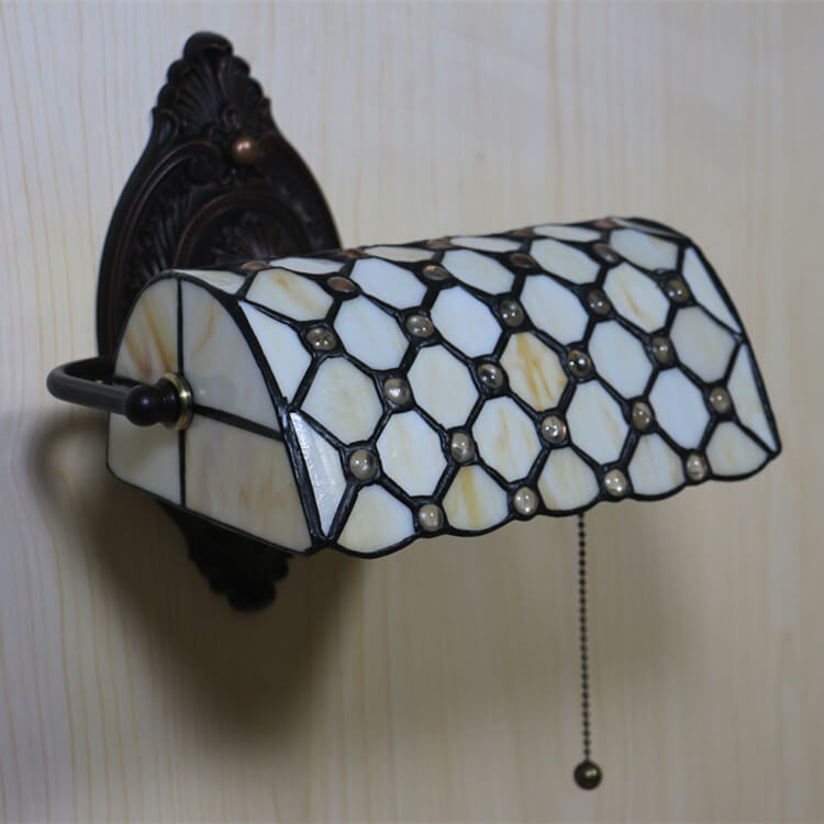 Traditional Tiffany Lucite Beads Stained Glass 1-Light Wall Sconce Lamp For Bedroom