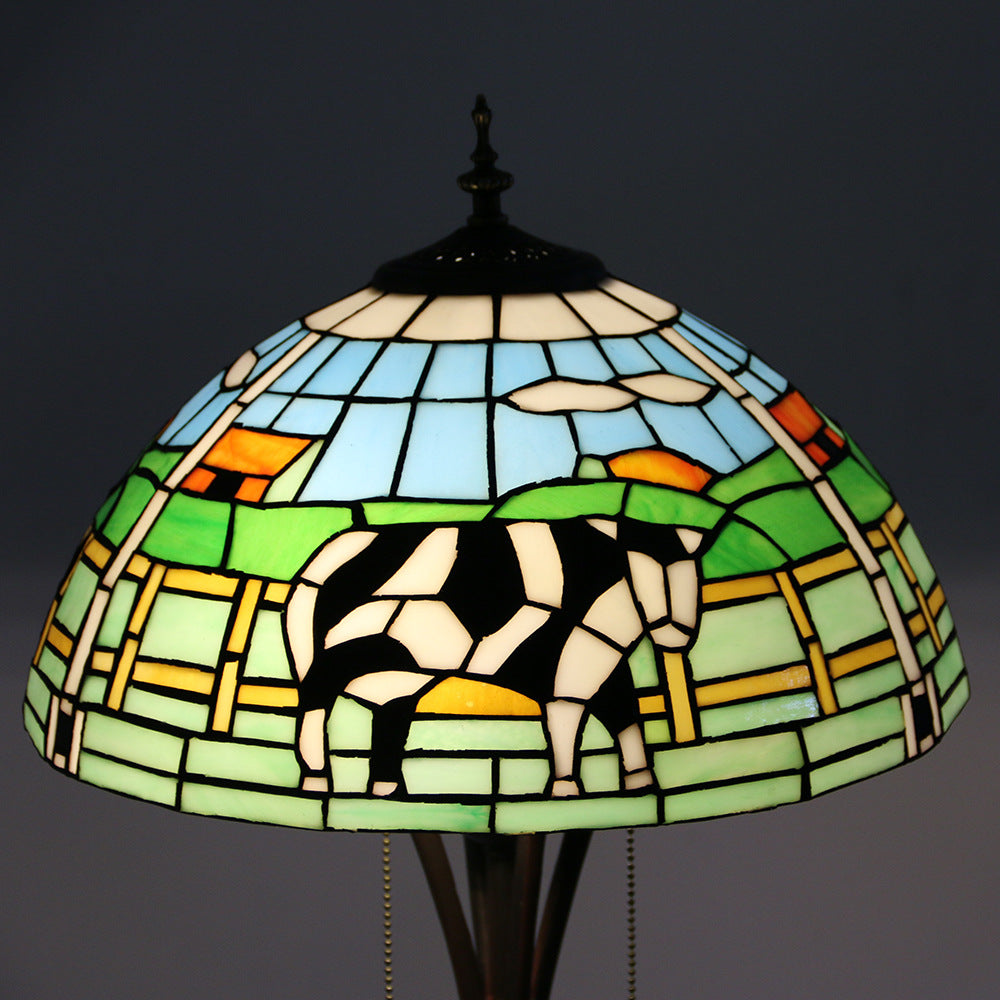 Lampe de sol traditionnelle Tiffany en résine avec dôme semi-circulaire en verre, motif de vache et fleur en diamant à 2 lumières pour salle à manger 