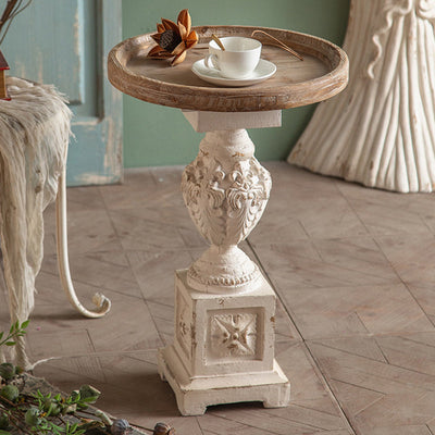 Table d'appoint ronde en bois sculpté de colonne romaine européenne traditionnelle pour le salon 