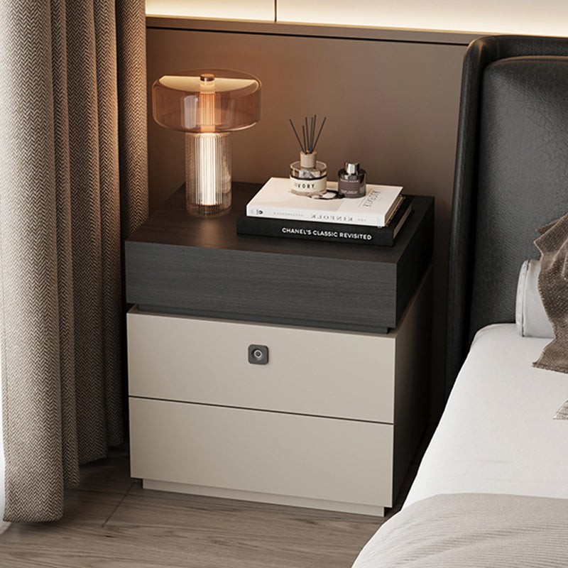 Contemporary Luxury Rectangular Plywood Eucalyptus Wood Nightstand 3-Drawer For Bedroom