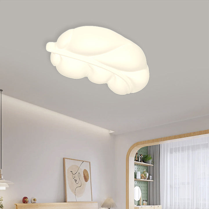 Zeitgenössische nordische PE-Blätter-Deckenleuchte mit LED-Unterputz für Schlafzimmer 