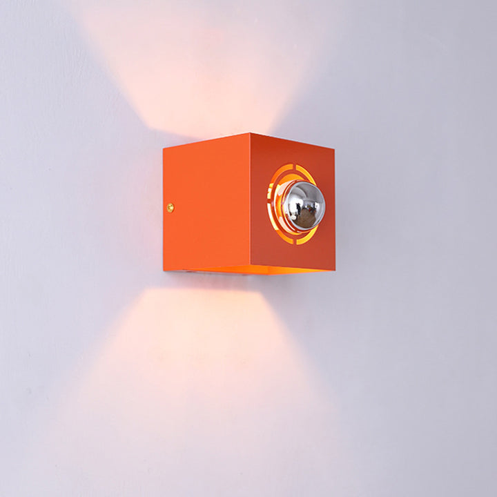 Applique murale moderne minimaliste carrée en fer à 1 lumière pour salon 
