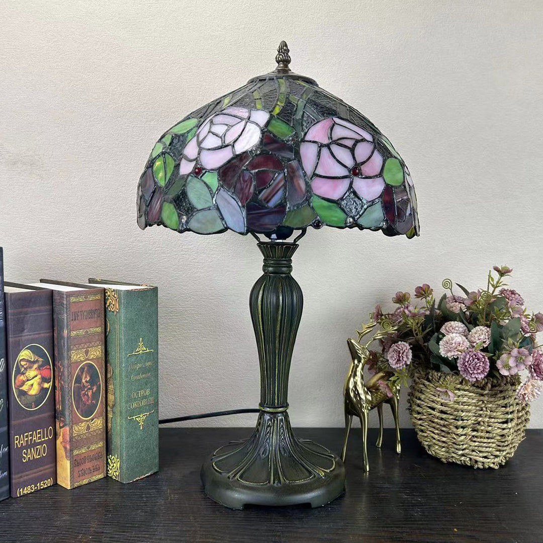 Lampe de table à 1 lumière avec dôme en verre métallique Tiffany traditionnel, motif raisin, fleur, libellule et papillon pour chevet 