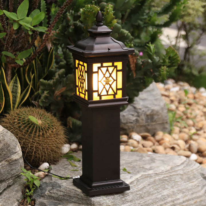 Lumière de paysage de pelouse extérieure en verre d'aluminium à un feu avec pilier rectangulaire de toit de palais étanche chinois traditionnel pour jardin 