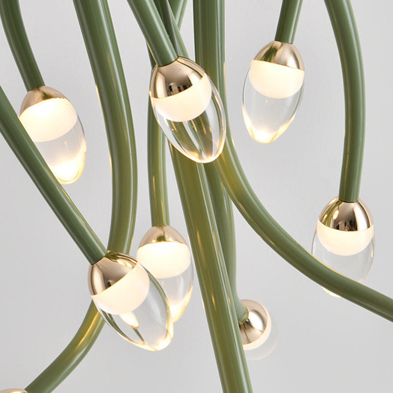 Zeitgenössische nordische Quallen Eisen Acryl LED Kronleuchter für Schlafzimmer 