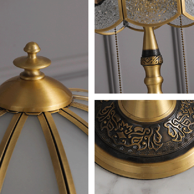 Lampe de table à 1 lumière en verre et cuivre pleine traditionnelle européenne pour chambre à coucher 
