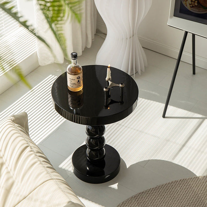 Table basse ronde vintage traditionnelle en bois perlé pour salon 