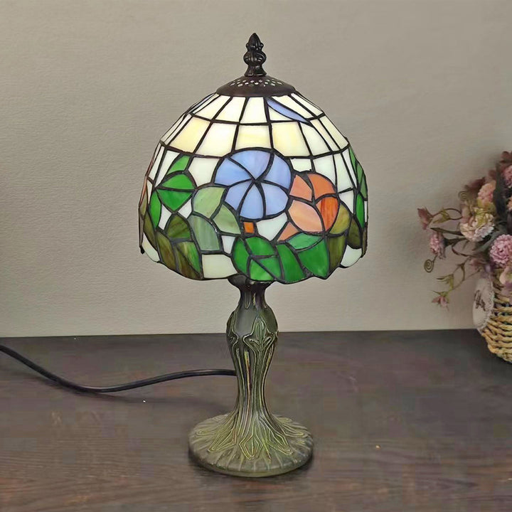 Lampe de table à 1 lumière en verre teinté en zinc à motif de fleurs traditionnelles Tiffany Dome pour chambre 
