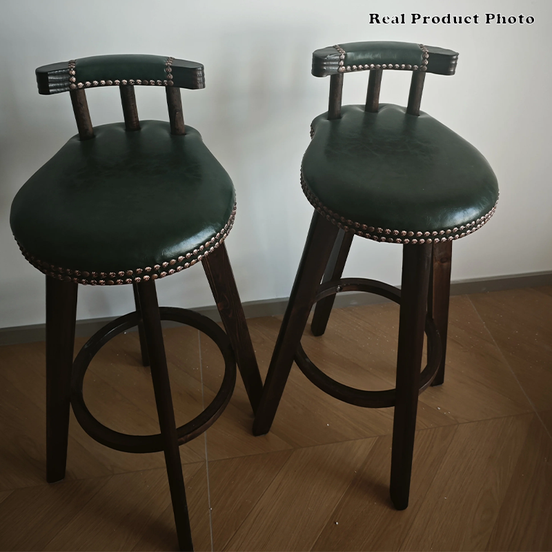 Tabouret de bar pivotant contemporain rétro rond en similicuir avec pieds en bois, dossier bas et repose-pieds pour salle à manger 