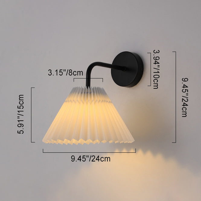 Zeitgenössische Einfachheit Plissee Kegel Eisen Stoff 1-Licht Wandleuchte Lampe für Wohnzimmer 