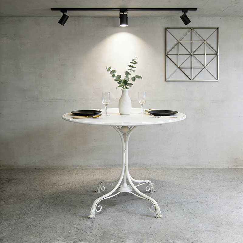 Table à manger ronde vintage traditionnelle en fer, 4 pieds, pour salle à manger 