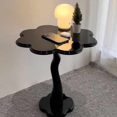 Zeitgenössischer skandinavischer Blütenblätter-Glas-Edelstahl-Beistelltisch 1-Ebene für das Wohnzimmer 