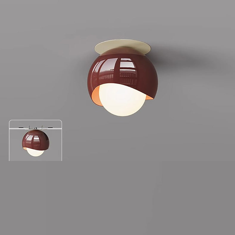 Plafonnier semi-encastré contemporain en fer crème français avec abat-jour sphérique en verre à 1 lumière pour couloir 