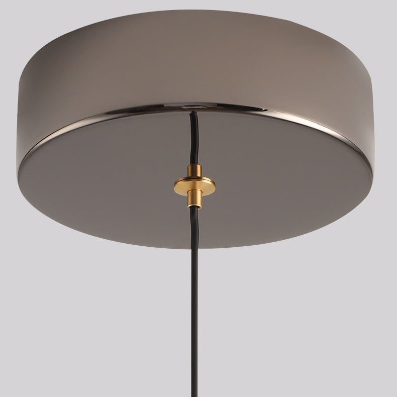Zeitgenössischer nordischer Aluminium-Eisen-Glaskugel-Kronleuchter mit 3 Lichtern für Esszimmer 