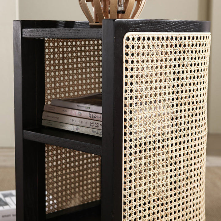 Traditioneller japanischer halbrunder Nachttisch aus Massivholz und Sperrholz mit Rattanweberei, 3-stufig, für das Schlafzimmer 