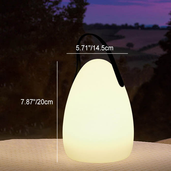 Moderne schlichte LED-Tischlampe aus PE-Kunststoff in runder oder quadratischer Form für die Outdoor-Terrasse 
