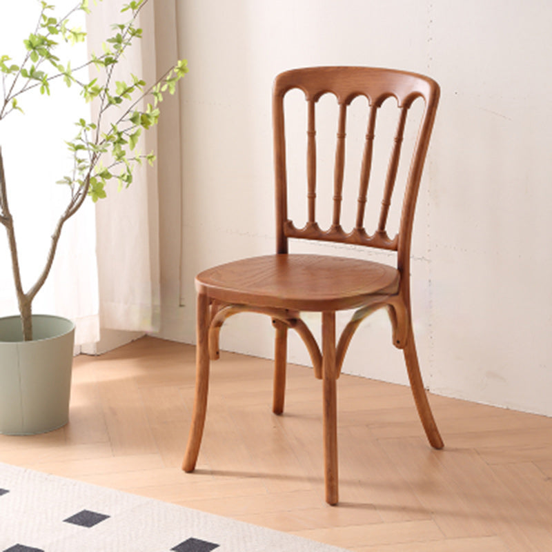 Chaise de salle à manger traditionnelle vintage en rotin rond avec dossier en bois massif 