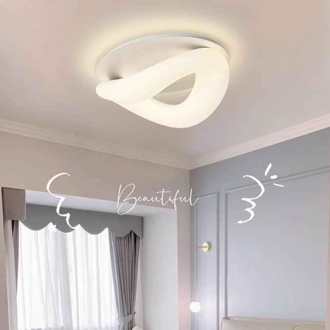 Moderne unbedeutende Deckenleuchte mit PE-Wellen-Ring-Hardware-LED zur bündigen Montage für Schlafzimmer 