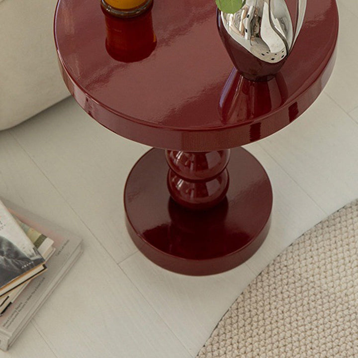 Table basse ronde vintage traditionnelle en bois perlé pour salon 