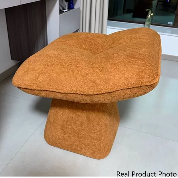 Zeitgenössischer drehbarer, rückenloser Schminkhocker in vierblättriger Kleeblattform im nordischen Stil aus Chenille und Sperrholz für das Schlafzimmer 