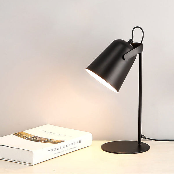 Nordic Macaron Color Creative Iron Bucket Design 1-Light Table Lamp