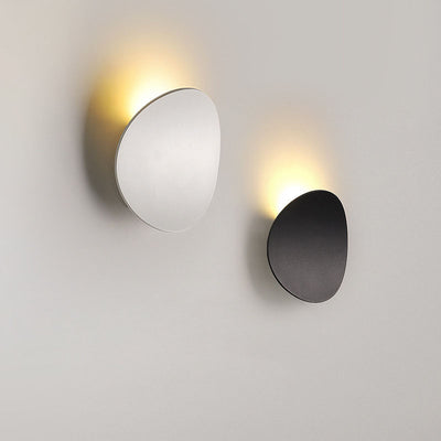 Modern Minimalist Curved Round Aluminum LED Wall Sconce Lamp