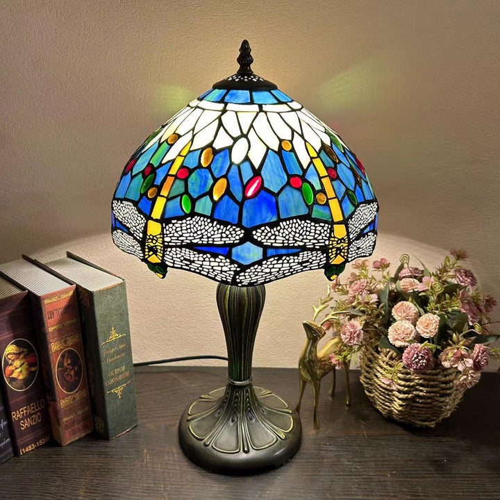 Lampe de table à 1 lumière avec dôme en verre métallique Tiffany traditionnel, motif raisin, fleur, libellule et papillon pour chevet 