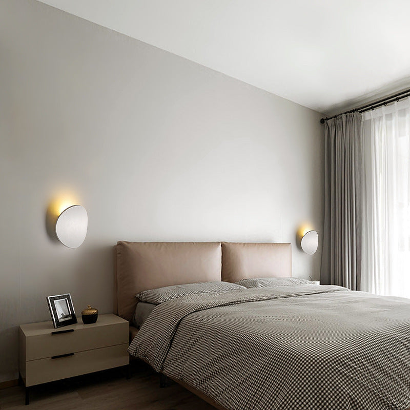 Moderne minimalistische gebogene runde Aluminium-LED-Wandleuchte 