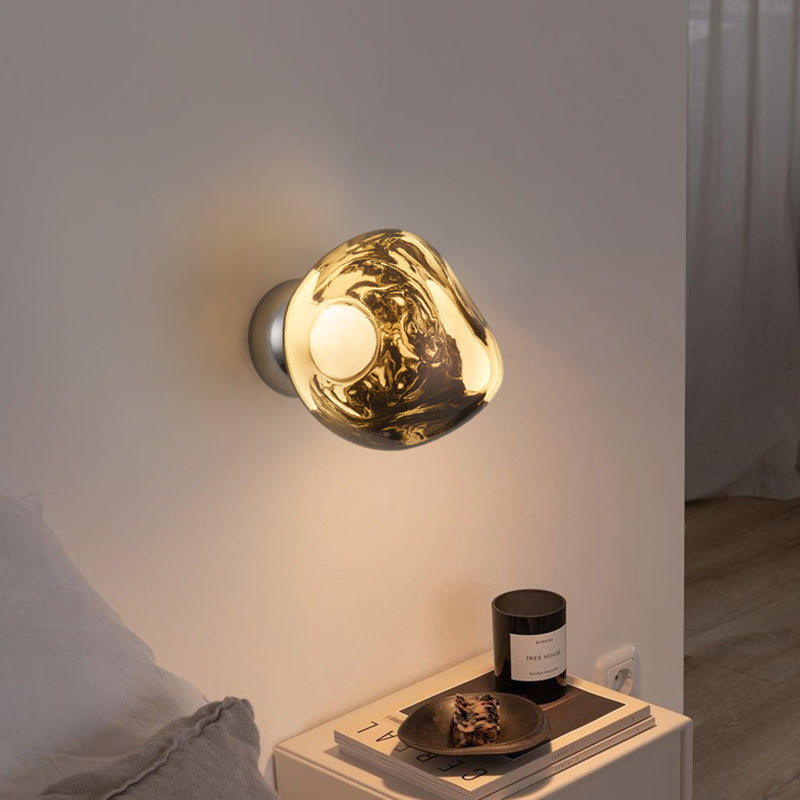 Moderne Art-Deco-Lavakugel-Acryl-Hardware-LED-Wandlampenleuchte für das Wohnzimmer 