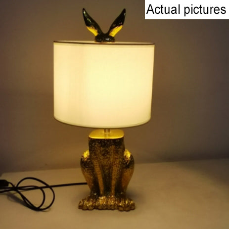 Corps de lampe lapin doré cylindrique créatif moderne 1 lumière lampe de table 