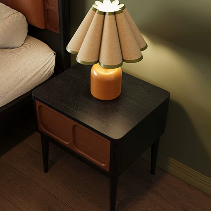 Mesita de noche retro de madera maciza de fresno - mesilla de 1 cajón para dormitorio con tirador oculto y panel empotrado 