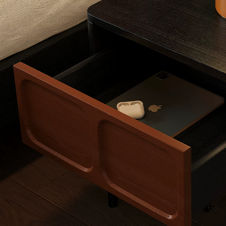 Mesita de noche retro de madera maciza de fresno - mesilla de 1 cajón para dormitorio con tirador oculto y panel empotrado 