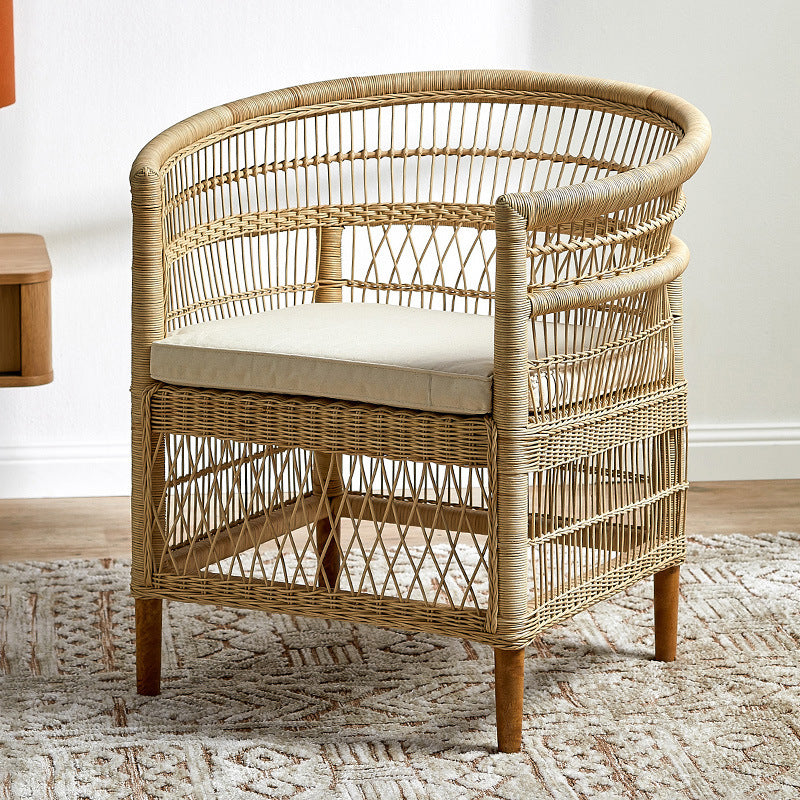 Zeitgenössischer nordischer handgewebter natürlicher Rattan-Akzentstuhl mit rundem Rückenteil - Atmungsaktiver Indoor- &amp; Outdoor-Loungesessel für Balkon &amp; Garten 