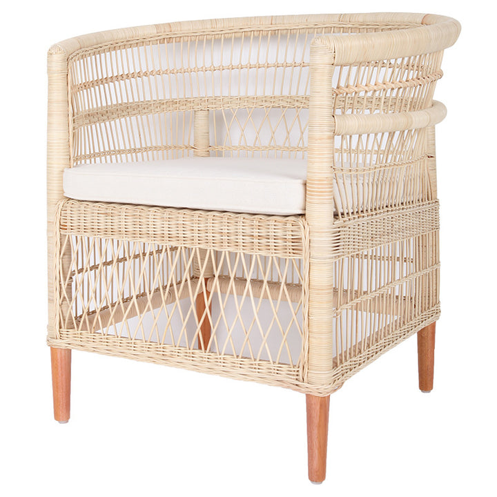 Zeitgenössischer nordischer handgewebter natürlicher Rattan-Akzentstuhl mit rundem Rückenteil - Atmungsaktiver Indoor- &amp; Outdoor-Loungesessel für Balkon &amp; Garten 