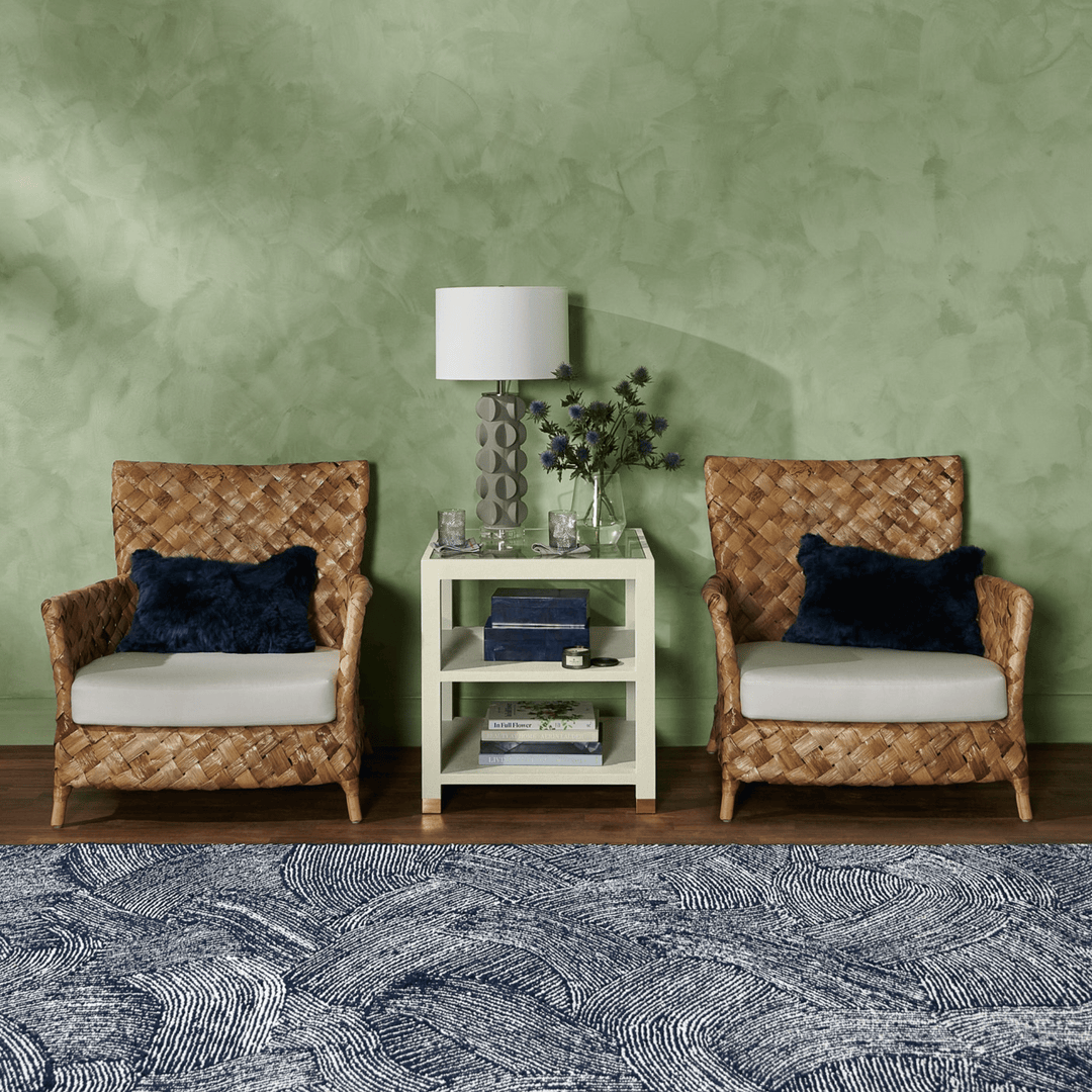 Chaise lounge artisanale nordique contemporaine en rotin naturel indonésien tressé - fauteuil avec texture épaisse tissée à la main pour salon 