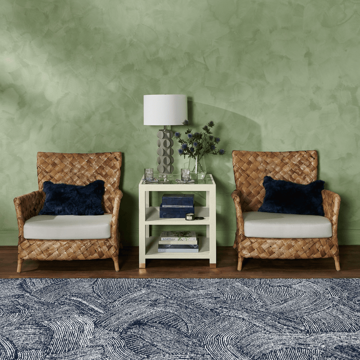Chaise lounge artisanale nordique contemporaine en rotin naturel indonésien tressé - fauteuil avec texture épaisse tissée à la main pour salon 