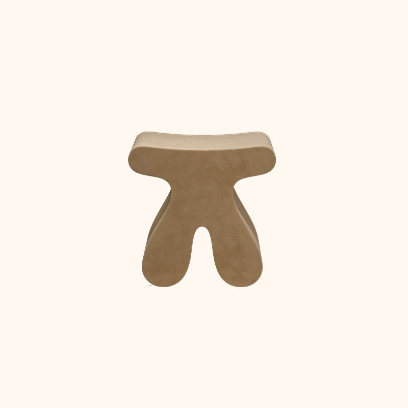 Tabouret bas sculptural arrondi en bois massif, contreplaqué et velours, style minimaliste moderne, pour chambre à coucher 