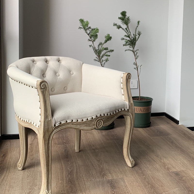 Silla de acento tradicional francesa de madera maciza y tela de lino tapizada con reposabrazos y respaldo para sala de estar 