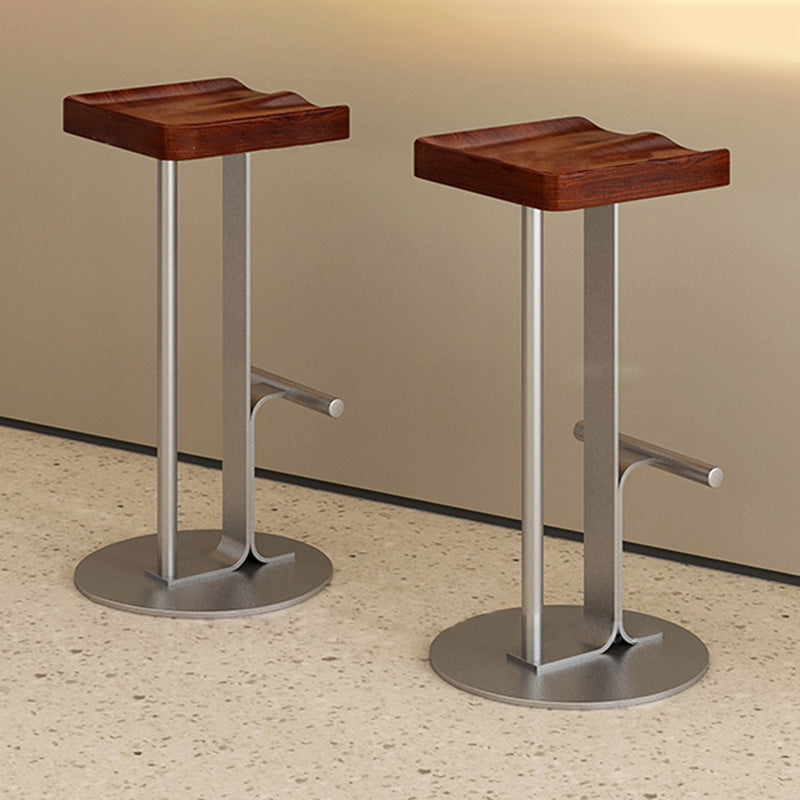 Tabouret de bar rectangulaire moderne minimaliste en fer forgé et bois massif avec repose-pieds pour salle à manger 