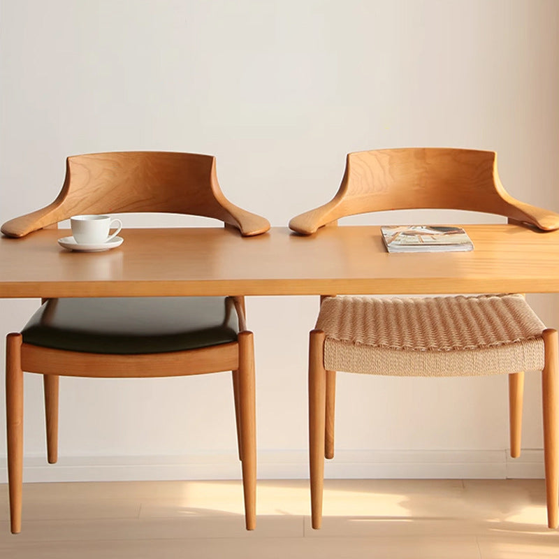 Chaise de salle à manger moderne en bois massif de style Mid-Century, tressage en corde en papier kraft, cuir PU, avec design à dossier en corne et dossier pour salle à manger 