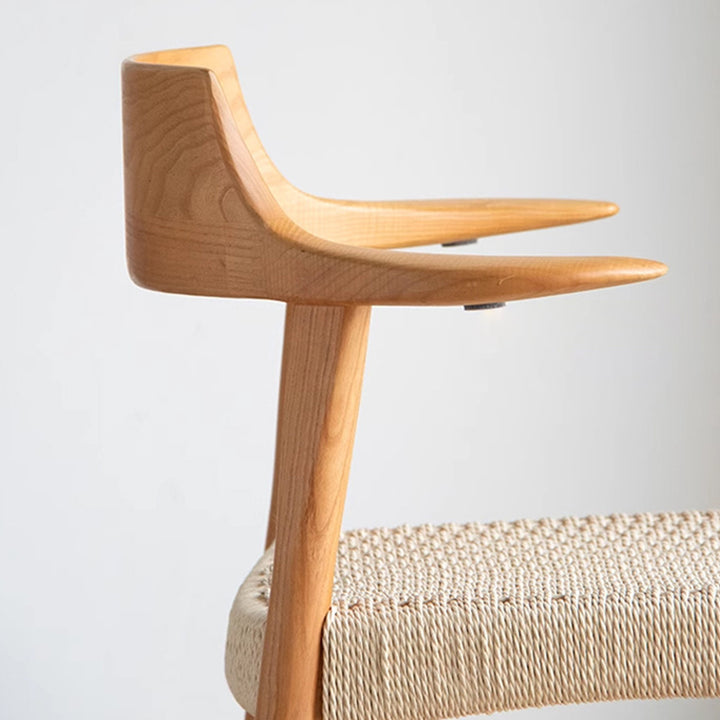 Chaise de salle à manger moderne en bois massif de style Mid-Century, tressage en corde en papier kraft, cuir PU, avec design à dossier en corne et dossier pour salle à manger 