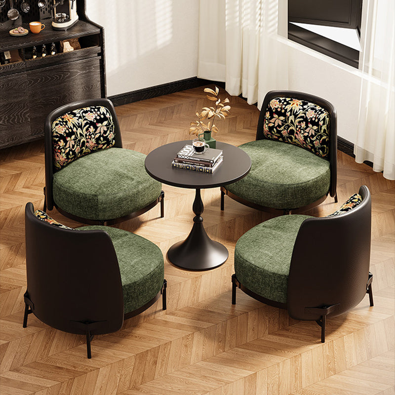 Zeitgenössischer Retro-Kohlefaser-Stahl Faux-Leder &amp; Leinen Abgerundeter Akzentstuhl mit Rückenlehne für das Wohnzimmer 