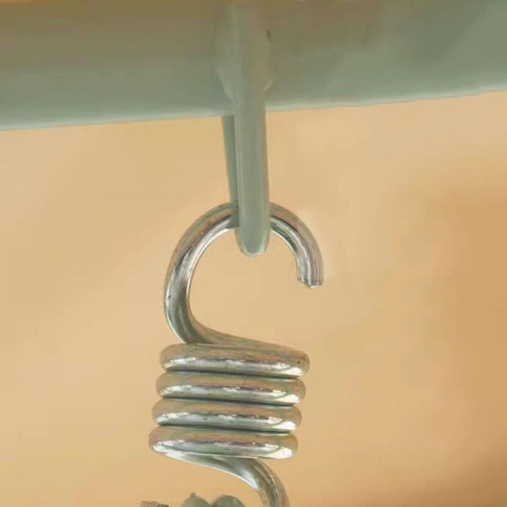 Moderner minimalistischer Hängesessel mit Dreiecksrahmen aus Edelstahl, Eisen, PVC und Stoff, wasserdichter Schaukelstuhl zum Aufhängen für den Außenbereich 