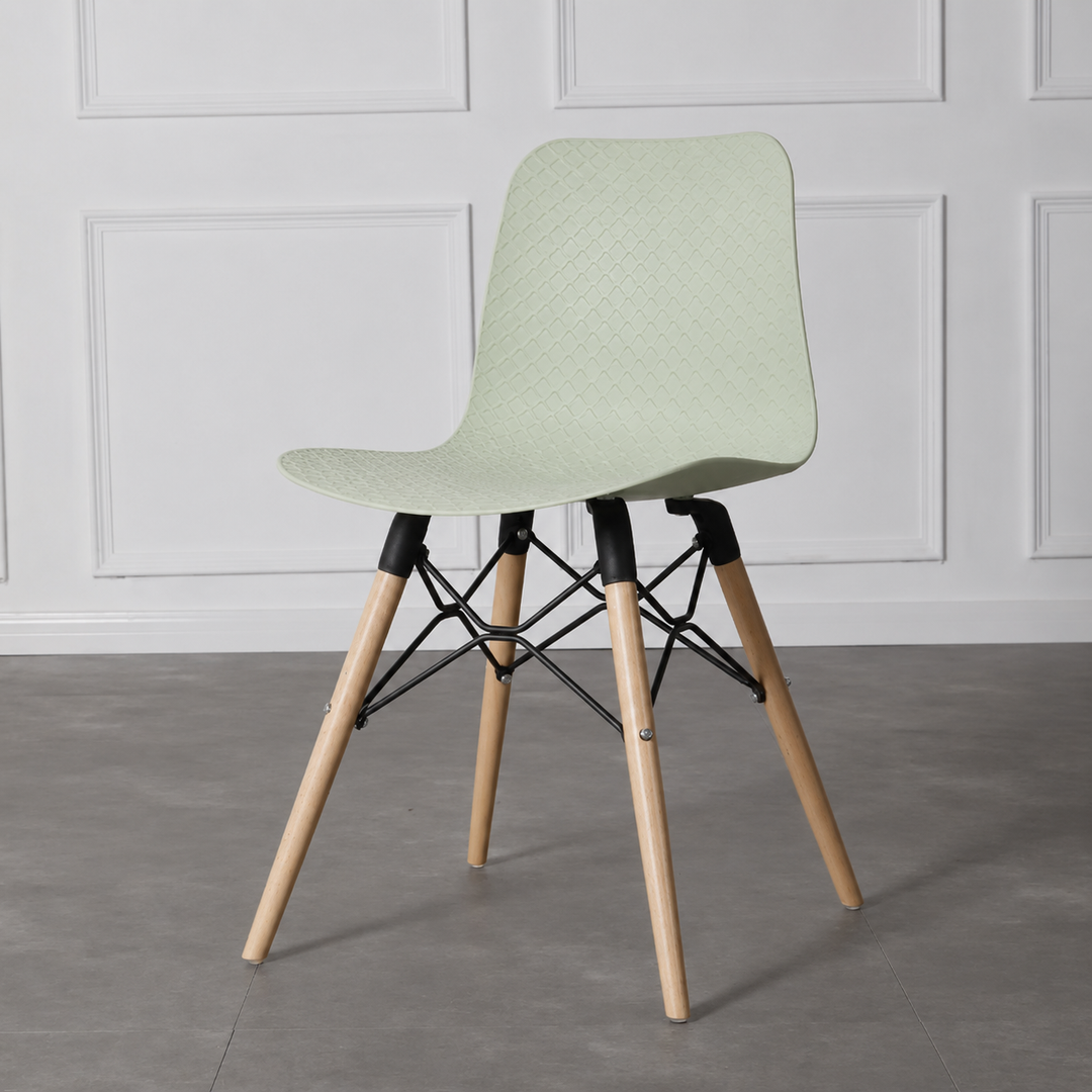 Modern Minimalist Curved PP &amp; Beech Wood Dining Chairs - Set Of 4 For Dining Room, Kitchen &amp; Home Office