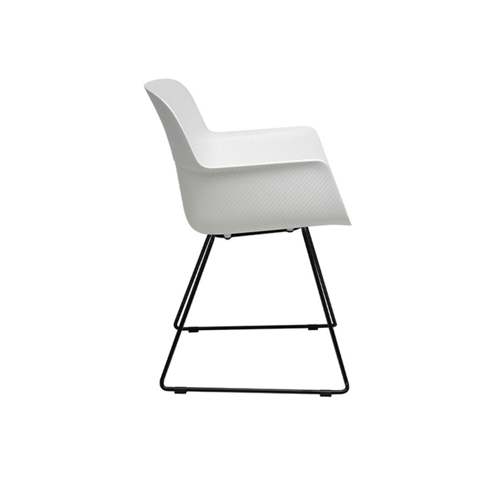 Modern Minimalist PP &amp; Steel Dining Chair With Ergonomic Curved Back - Lightweight Armchair For Dining Room, Kitchen &amp; Cafe
