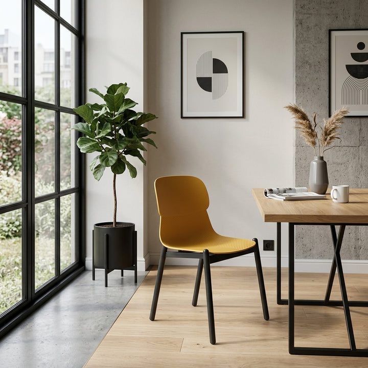 Modern Minimalist PP Dining Chair With Ergonomic Curved Back &amp; Steel Legs - Simple Side Chair For Dining Room, Kitchen &amp; Home Office