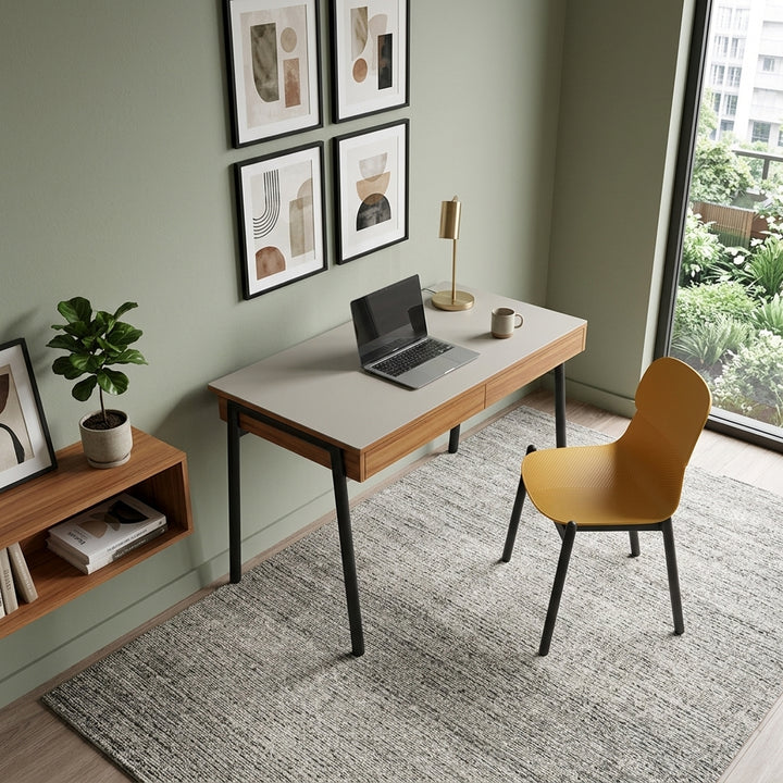 Modern Minimalist PP Dining Chair With Ergonomic Curved Back &amp; Steel Legs - Simple Side Chair For Dining Room, Kitchen &amp; Home Office